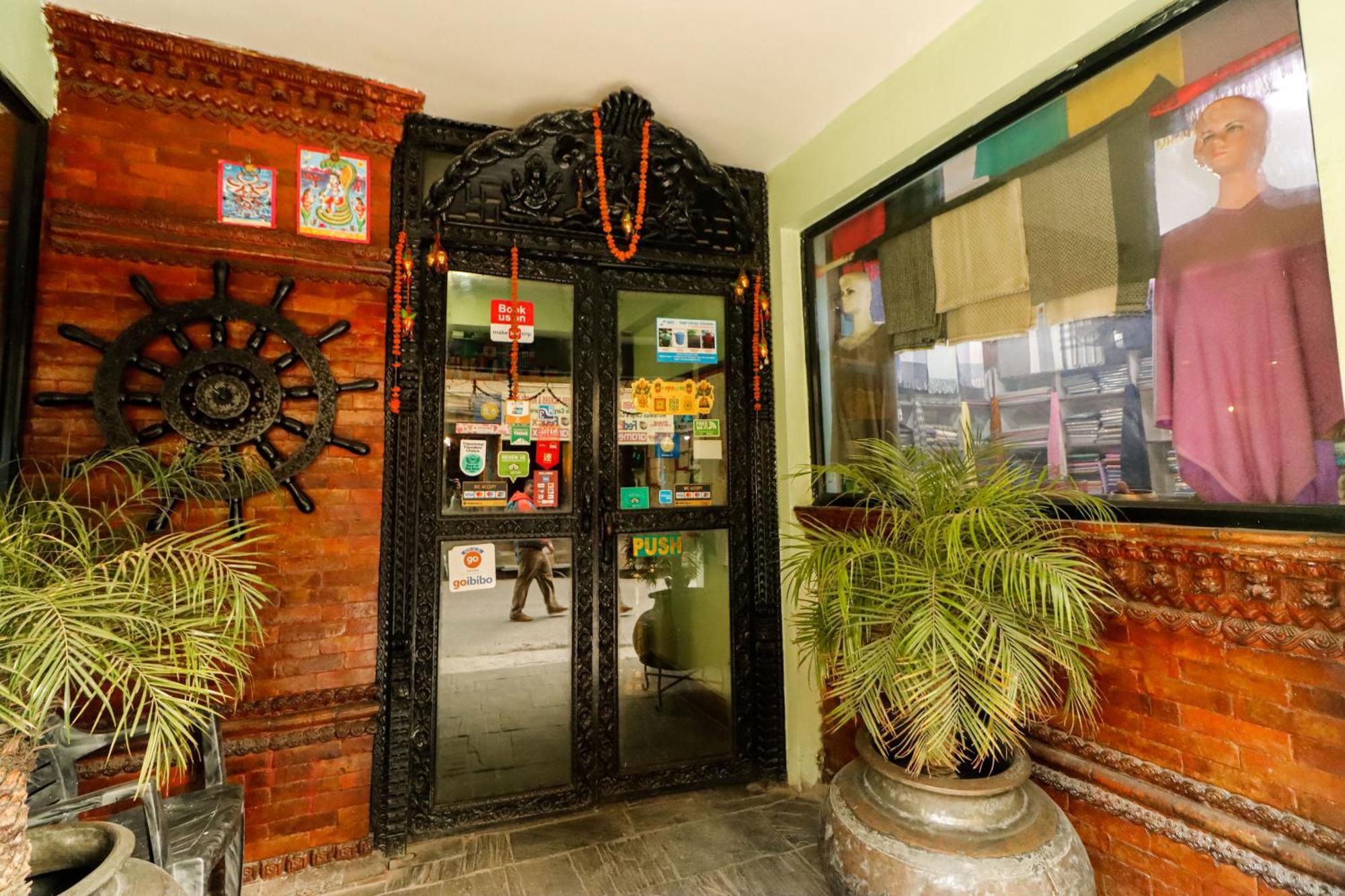 Kathmandu Eco Hotel Екстериор снимка